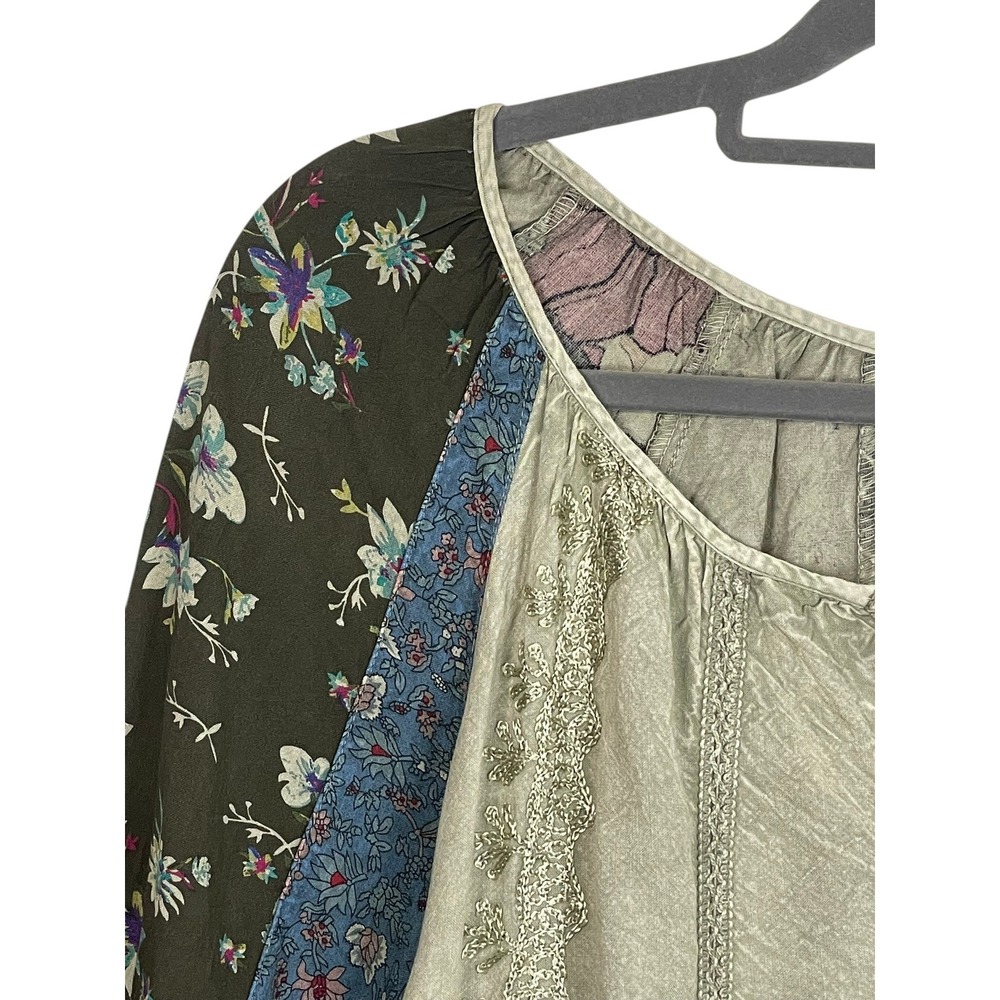 Young Threads Est Med-Large Boho Sage Floral Patchwork Embroidered Bell Sleeve - Picture 8 of 16